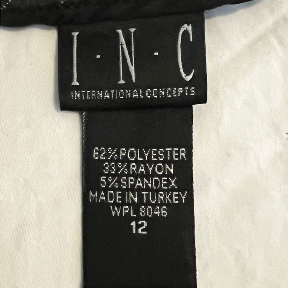 INC International Concepts Pinstripe Pleated Hem Skirt Size 12 - Picture 2 of 6